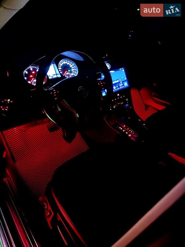 Універсал Volkswagen Passat 2014 в Луцьку