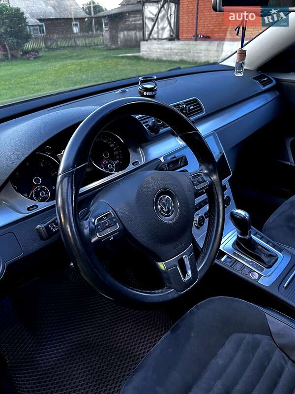 Універсал Volkswagen Passat 2014 в Луцьку
