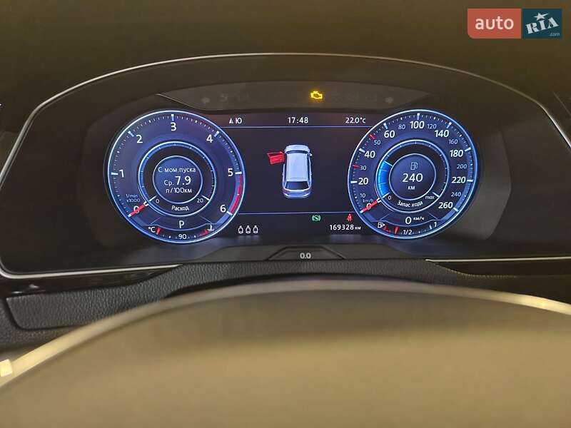 Универсал Volkswagen Passat 2017 в Киеве