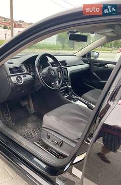 Седан Volkswagen Passat 2011 в 