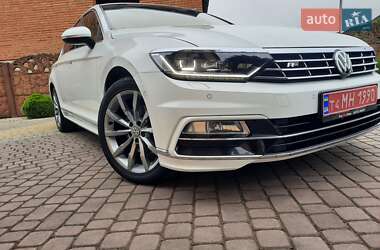 Седан Volkswagen Passat 2018 в Стрию