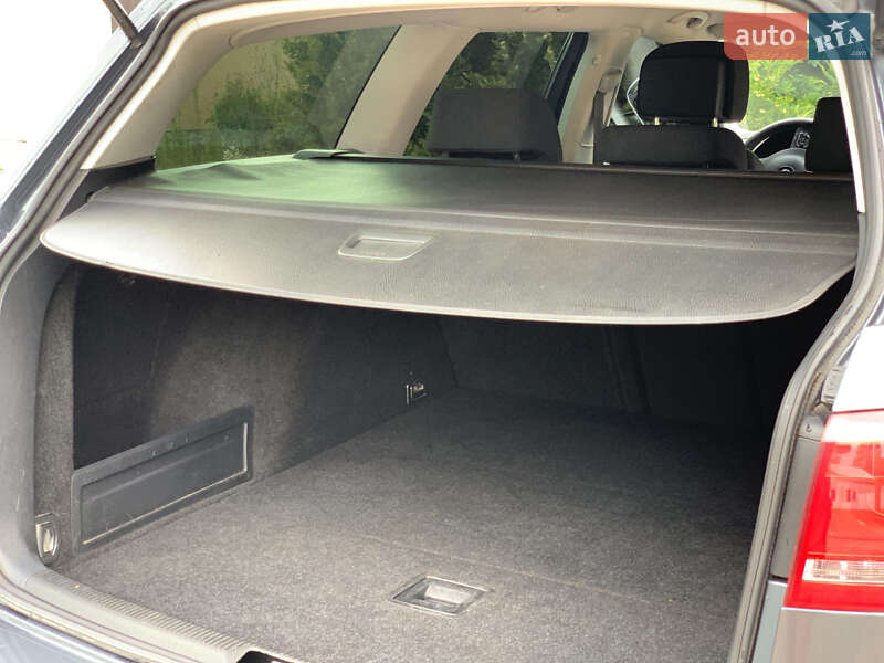 Универсал Volkswagen Passat 2011 в Львове