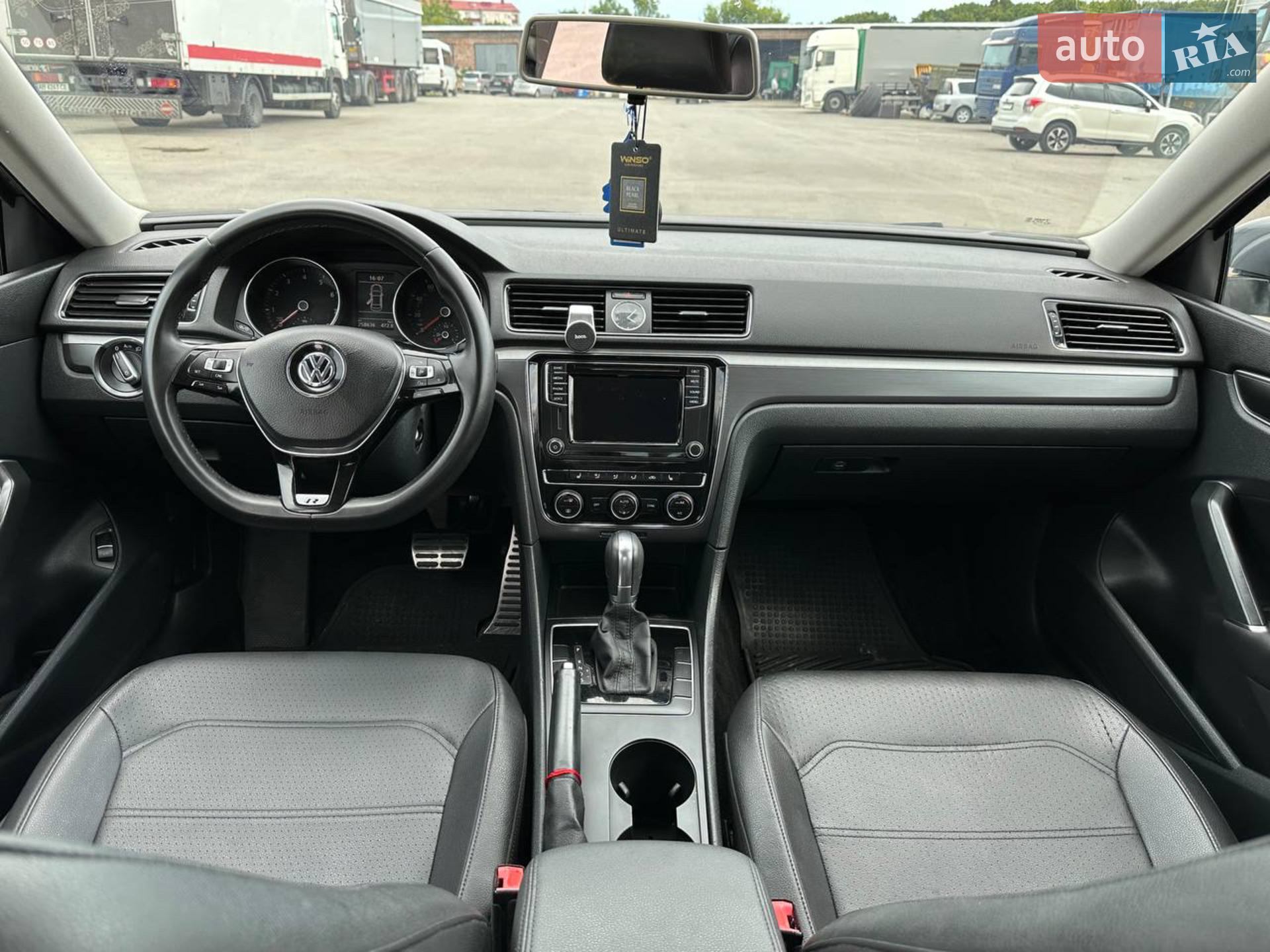 2017 Volkswagen Passat - мініатюра 9