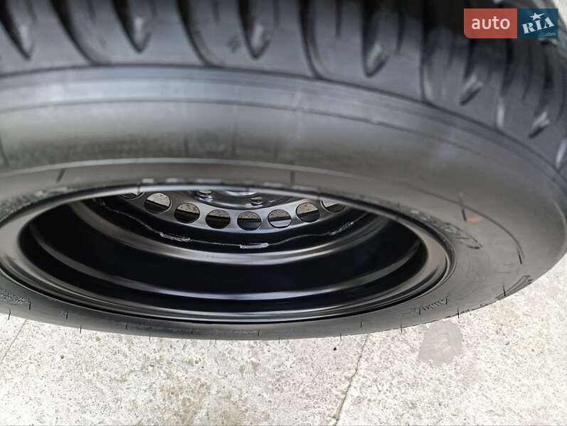 Седан Volkswagen Passat 2001 в Черновцах фото 37 Седан Volkswagen Passat 2001 в Черновцах