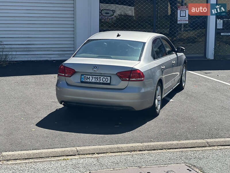 Седан Volkswagen Passat 2013 в Сумах