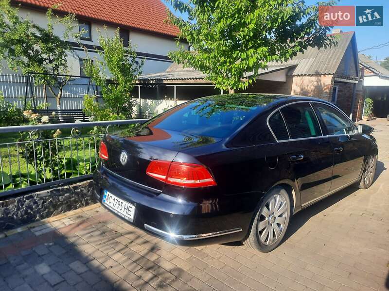 Седан Volkswagen Passat 2011 в Луцке фото 2 Седан Volkswagen Passat 2011 в Луцке