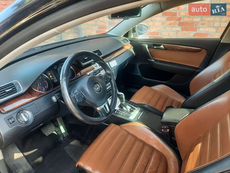 Седан Volkswagen Passat 2011 в Луцке фото 6 Седан Volkswagen Passat 2011 в Луцке
