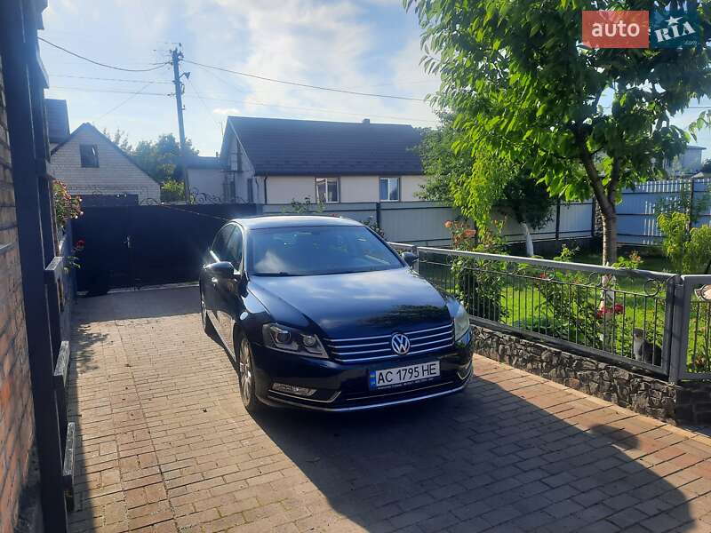 Седан Volkswagen Passat 2011 в Луцке фото 9 Седан Volkswagen Passat 2011 в Луцке
