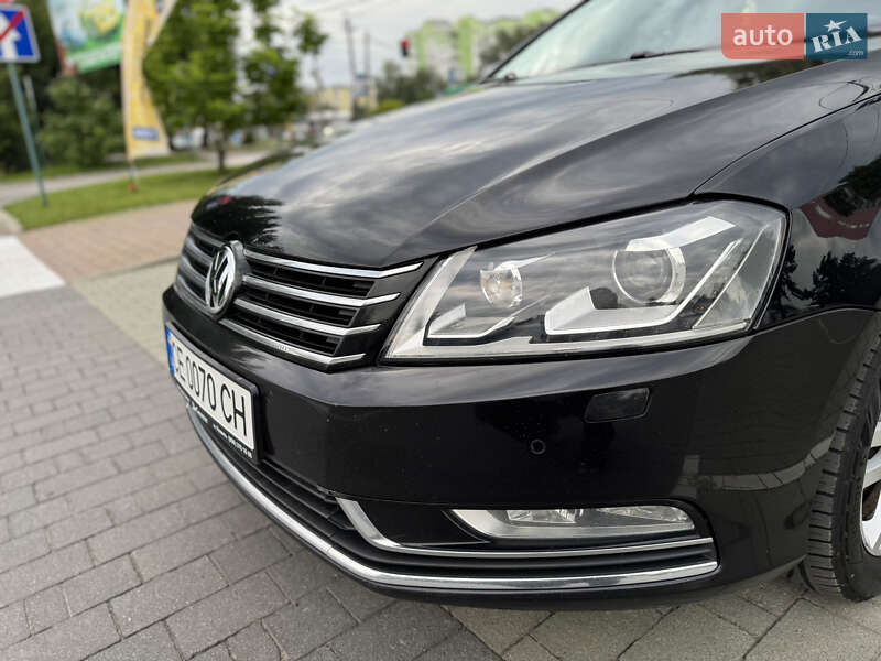 Універсал Volkswagen Passat 2011 в Хмельницькому