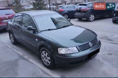 Седан Volkswagen Passat 1999 в Сумах