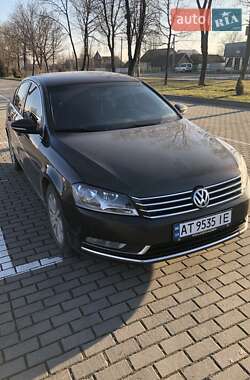 Седан Volkswagen Passat 2010 в Коломые