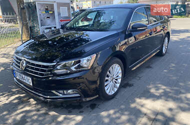 Седан Volkswagen Passat 2016 в Кременчуге