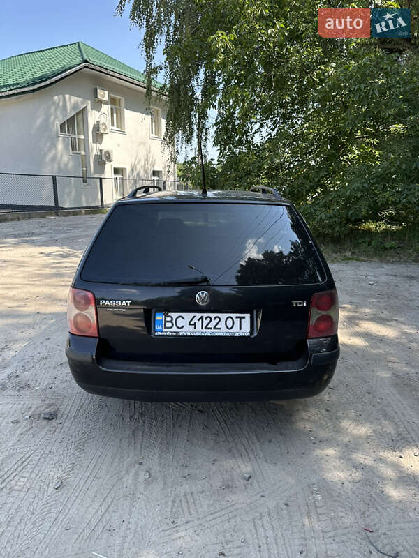Универсал Volkswagen Passat 2003 в Львове