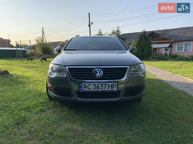 Универсал Volkswagen Passat 2005 в Луцке