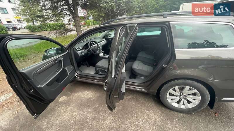 Универсал Volkswagen Passat 2012 в Луцке фото 28 Универсал Volkswagen Passat 2012 в Луцке