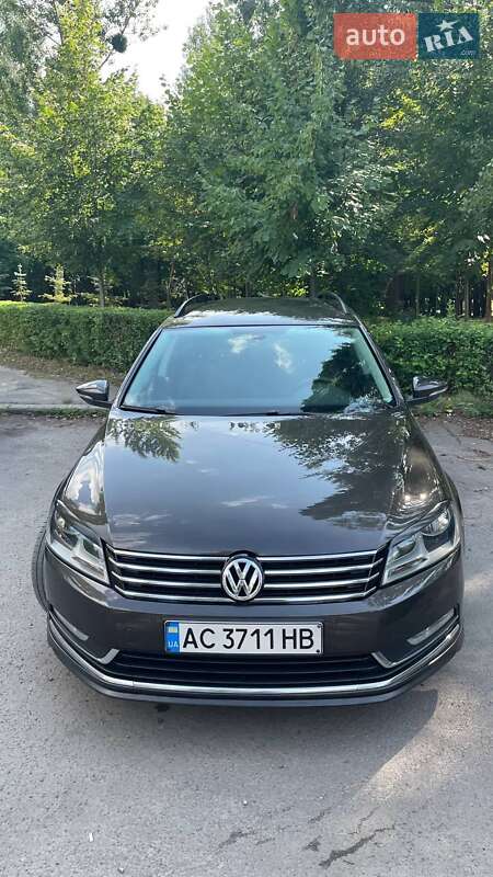 Универсал Volkswagen Passat 2012 в Луцке фото 32 Универсал Volkswagen Passat 2012 в Луцке
