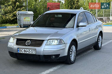 Седан Volkswagen Passat 2003 в Львове