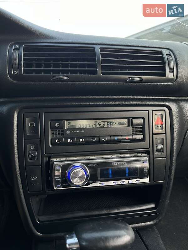 Універсал Volkswagen Passat 2001 в Білій Церкві