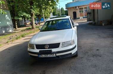 Седан Volkswagen Passat 1997 в 
