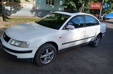 Седан Volkswagen Passat 1997 в 