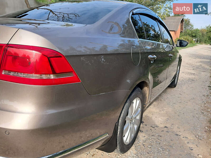 Седан Volkswagen Passat 2011 в Ивано-Франковске фото 11 Седан Volkswagen Passat 2011 в Ивано-Франковске