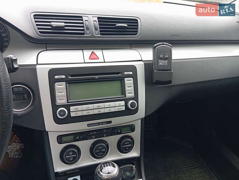 Седан Volkswagen Passat 2007 в Сторожинце