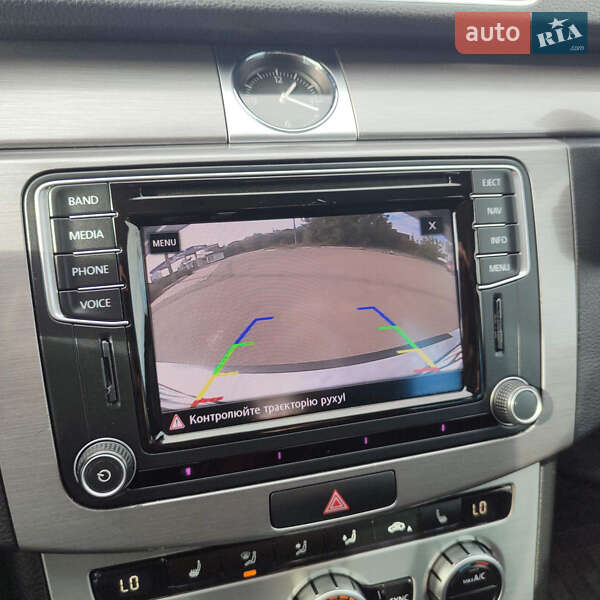 Универсал Volkswagen Passat 2013 в Житомире