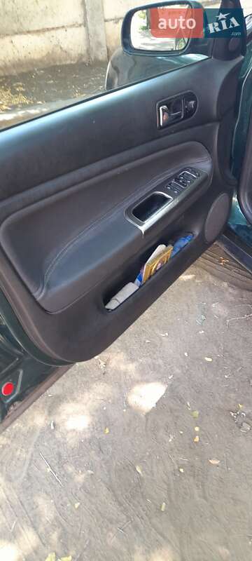 Универсал Volkswagen Passat 1999 в Покрове