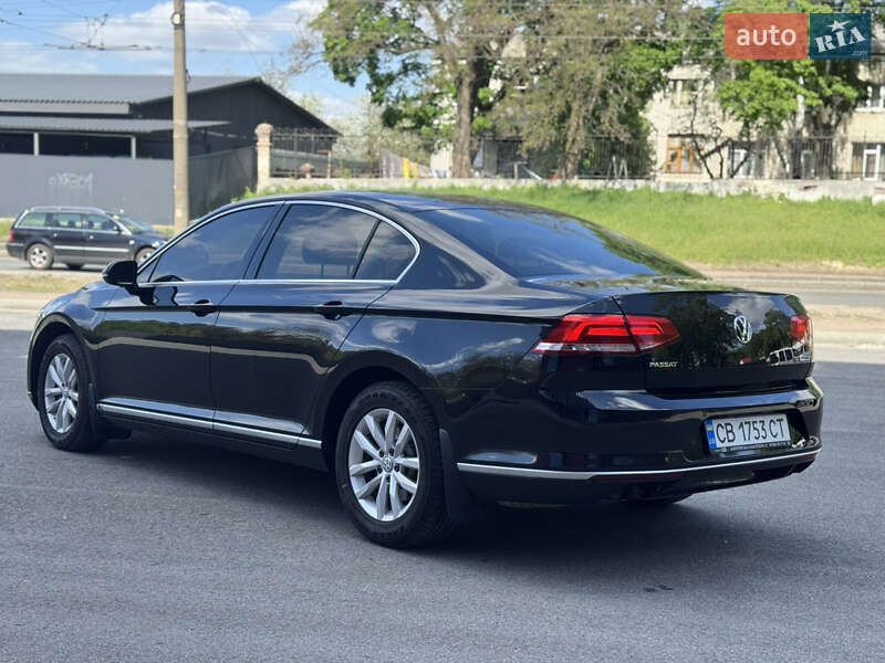 Седан Volkswagen Passat 2015 в Чернигове фото 7 Седан Volkswagen Passat 2015 в Чернигове