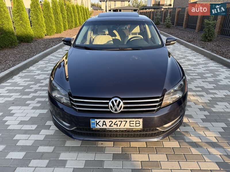 Седан Volkswagen Passat 2014 в Киеве
