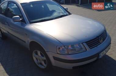 Седан Volkswagen Passat 1998 в Маньківці