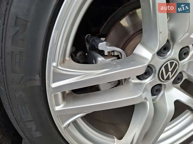 Седан Volkswagen Passat 2018 в Полтаве