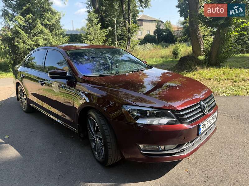 Седан Volkswagen Passat 2013 в Глухове