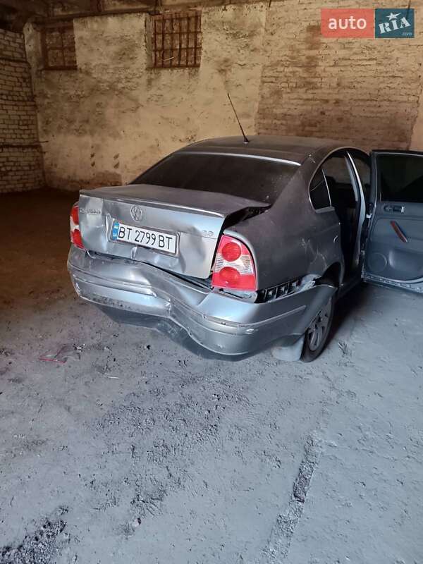 Volkswagen Passat 2004 Volkswagen Passat 2004