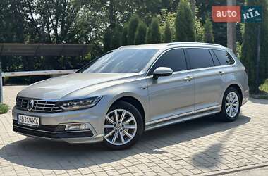 Универсал Volkswagen Passat 2016 в Хмельницком