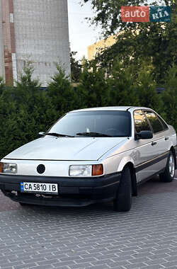 Седан Volkswagen Passat 1991 в Черкассах