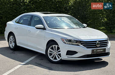 Седан Volkswagen Passat 2021 в Киеве