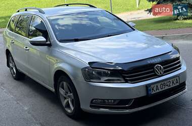 Універсал Volkswagen Passat 2011 в Кам'янському