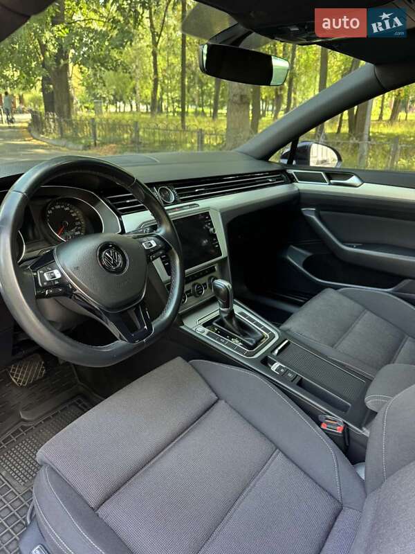 Універсал Volkswagen Passat 2017 в Ніжині