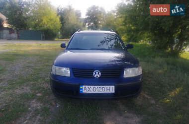 Універсал Volkswagen Passat 1998 в Харкові