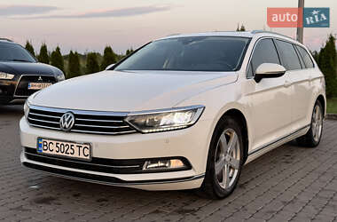 Универсал Volkswagen Passat 2017 в Львове