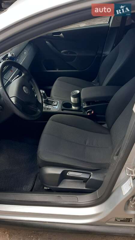 Универсал Volkswagen Passat 2010 в Черкассах