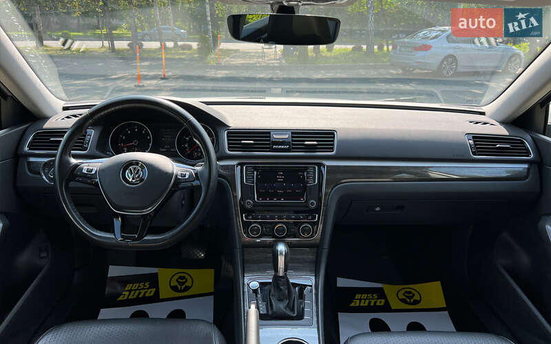 Седан Volkswagen Passat 2018 в Львове фото 16 Седан Volkswagen Passat 2018 в Львове