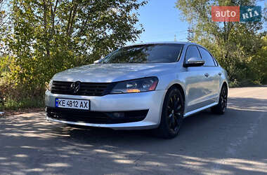 Седан Volkswagen Passat 2011 в Дніпрі