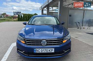 Седан Volkswagen Passat 2015 в Городку