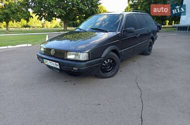 Универсал Volkswagen Passat 1990 в Ровно