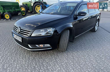 Универсал Volkswagen Passat 2011 в 