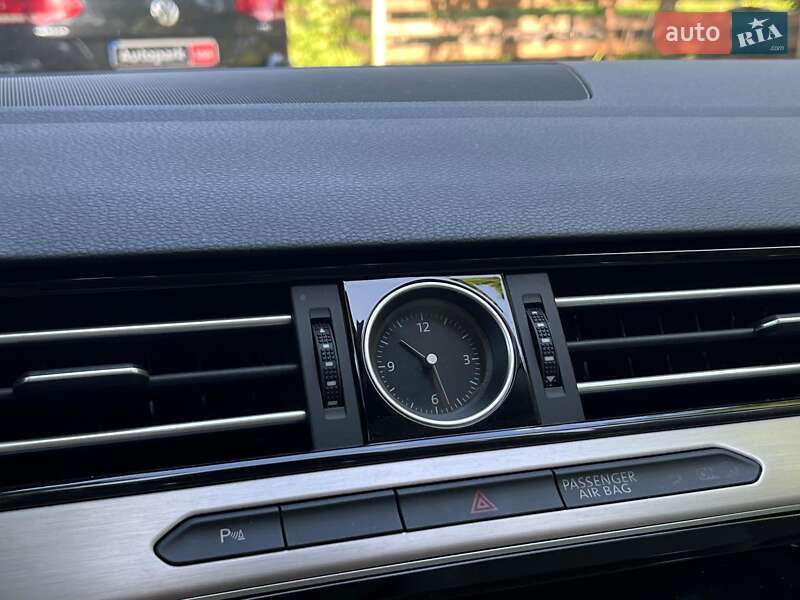 Універсал Volkswagen Passat 2019 в Києві