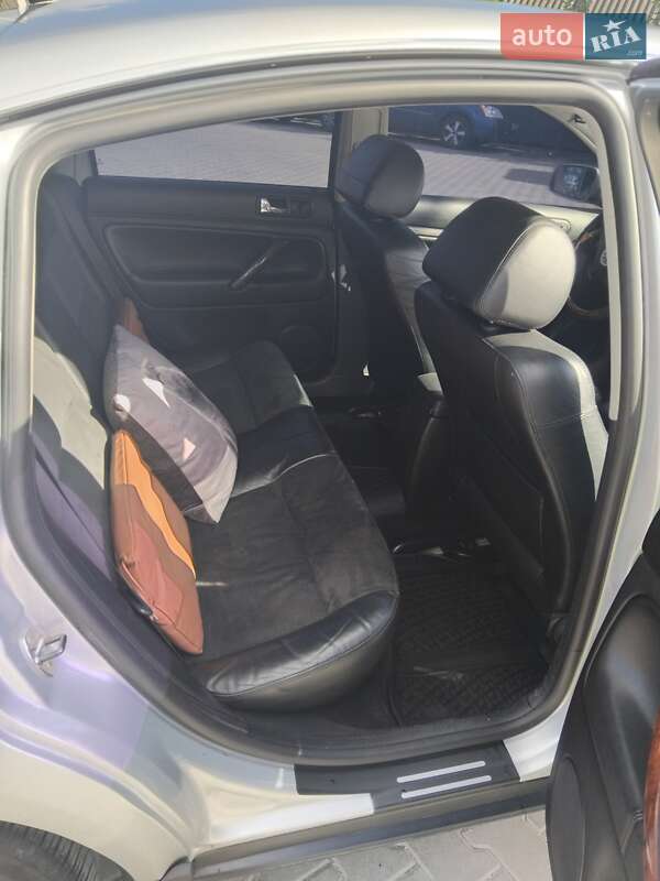 Седан Volkswagen Passat 2003 в Лановцах фото 9 Седан Volkswagen Passat 2003 в Лановцах