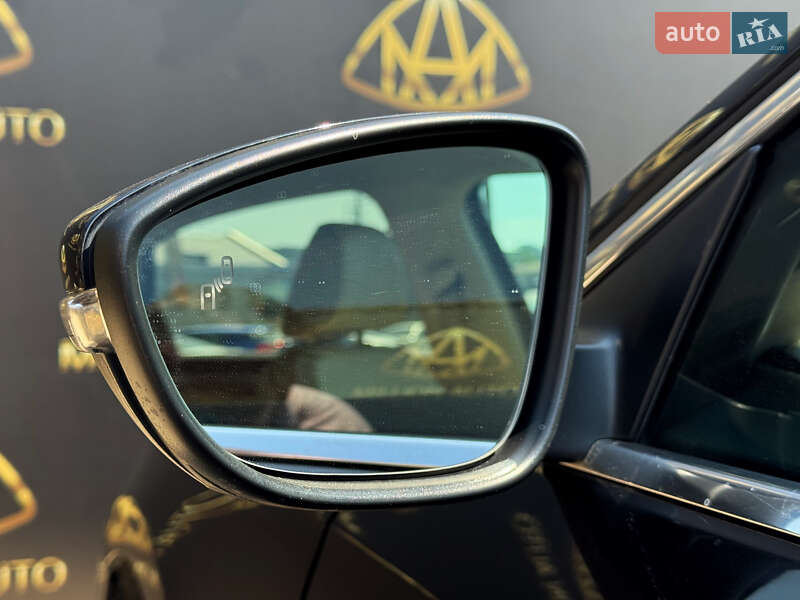 Седан Volkswagen Passat 2017 в Киеве